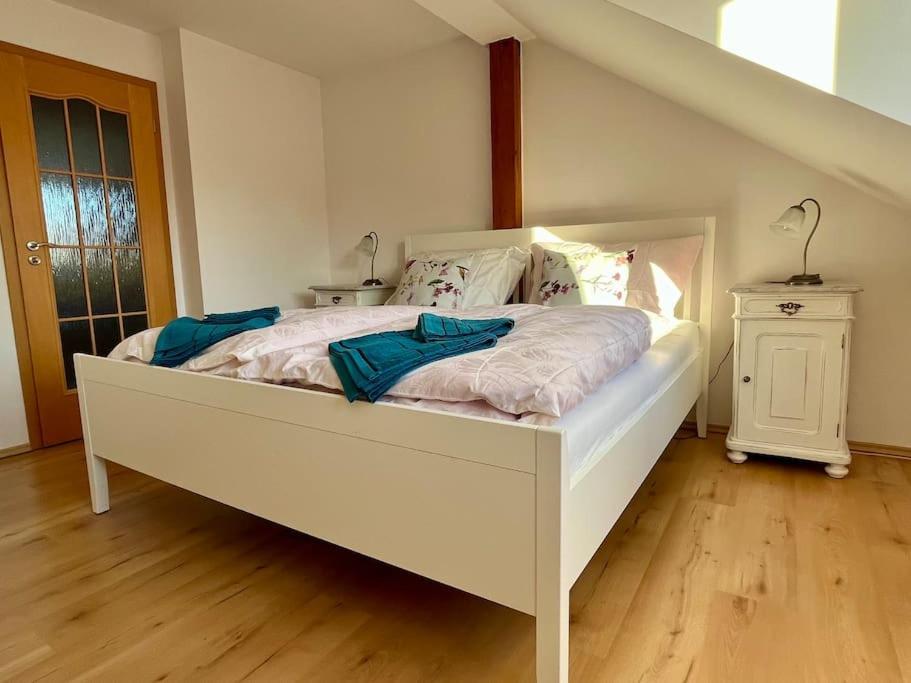 Apartamento Apartmán s terasou u lázeňské kolonády Poděbrady Exterior foto
