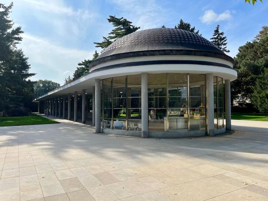 Apartamento Apartmán s terasou u lázeňské kolonády Poděbrady Exterior foto